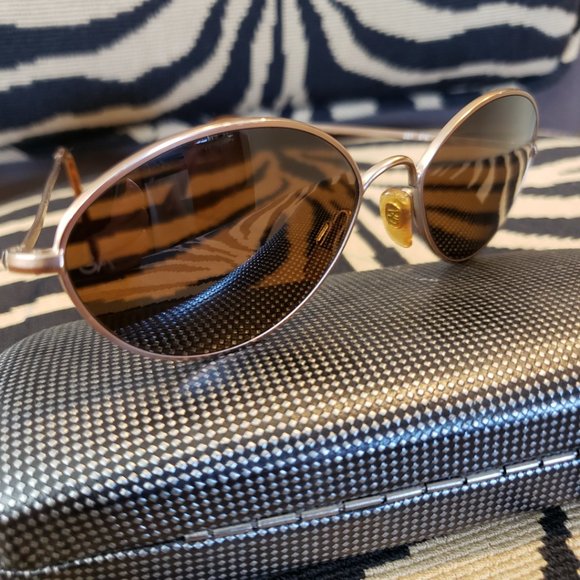 90\'s Giorgio Armani 221 816 OVAL Amber Tinted Gold Wire-Rimmed Sunglasses 52-16 main image 5